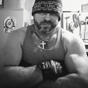 Meet your Posher, Mike